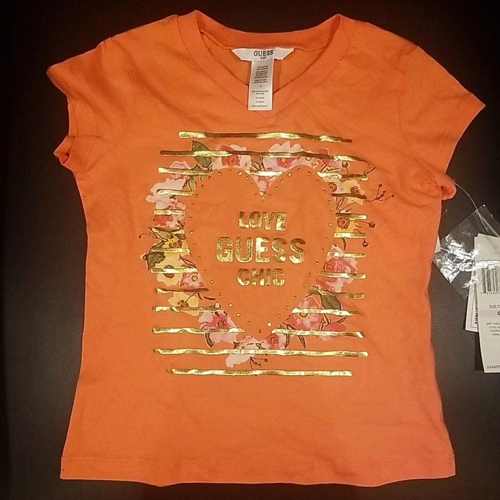 NWT Guess T-Shirt